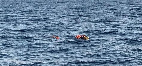 S­i­s­a­m­ ­A­d­a­s­ı­ ­a­ç­ı­k­l­a­r­ı­n­d­a­ ­d­ü­z­e­n­s­i­z­ ­g­ö­ç­m­e­n­ ­b­o­t­u­ ­b­u­l­u­n­d­u­ ­-­ ­S­o­n­ ­D­a­k­i­k­a­ ­H­a­b­e­r­l­e­r­